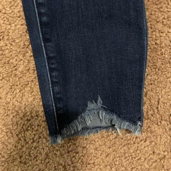 Loft skinny jeans. Petite size 4. - Picture 6 of 6